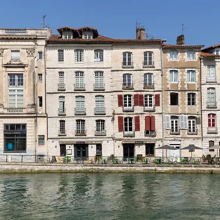 Apartman Vue Riviere Super Centre Bayonne, Design 60 Mt